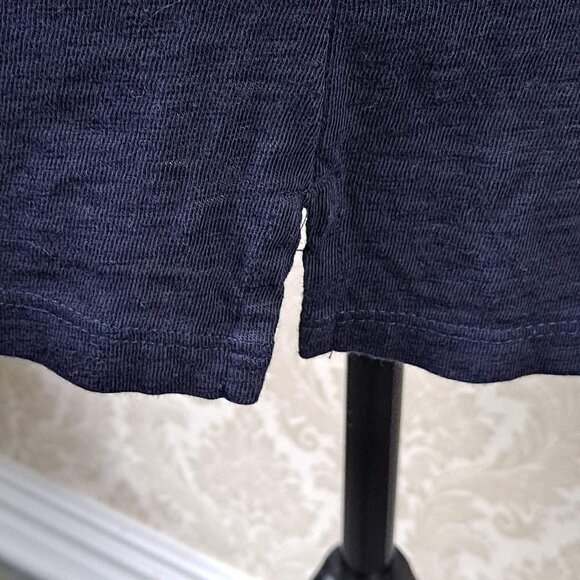 Talbots Plus Size 2X Short Sleeve Shirt Navy with Colorful Embroidered Flowers - Picture 6 of 10